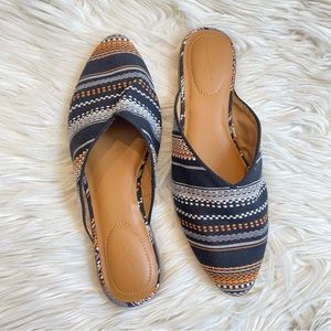 NWOT Black Lana Mules - Target Brand Universal Thread - Size 8.5